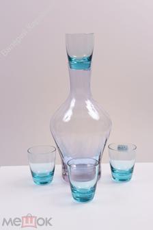 НАБОР Графин Штоф Декантер + 4 стакана Окрашенное стекло. Рифление Размеры 20х10 см / 6х5 см (С2775)