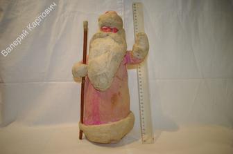 Дед Мороз с посохом. 35 см. Вата, папье-маше. СССР (И050)